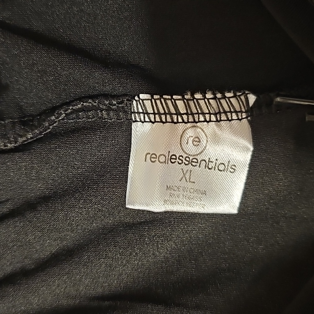 Black Basketball Shorts - Picture 2 of 3